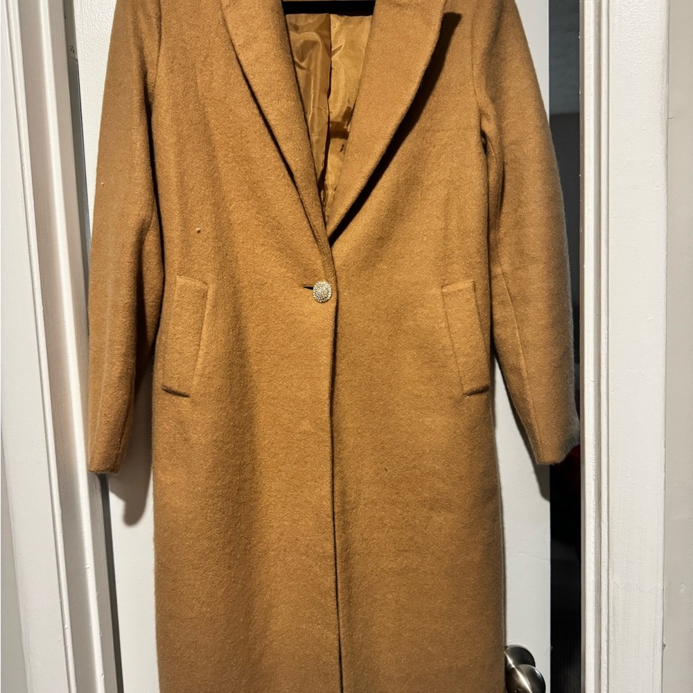 Elegant Tan Women's Coat